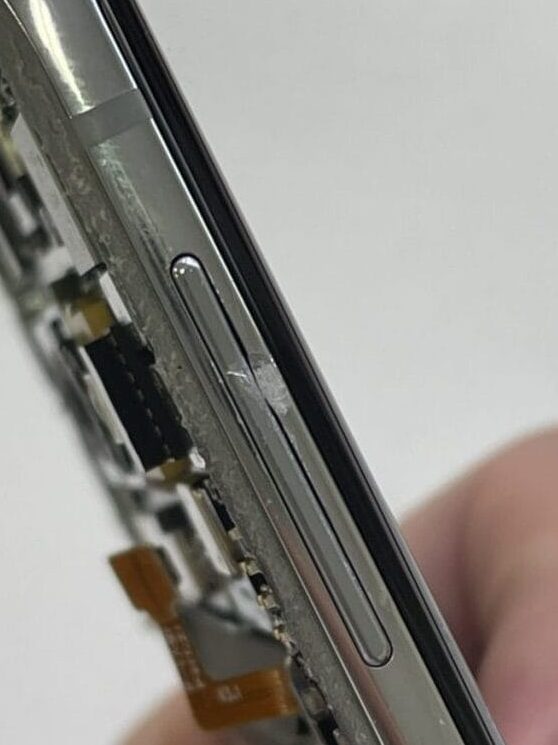 Android 音量ボタン 陥没 直し方: 自分でできる修理ガイド 3 android e99fb3e9878fe3839ce382bfe383b3 e999a5e6b2a1 e79bb4e38197e696b9 e887aae58886e381a7e381a7e3818de3828be4bfaee79086e382ace382a4